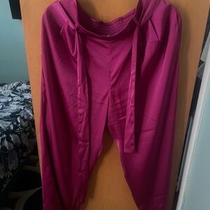 Maurices Wide Leg Pants in Magenta
